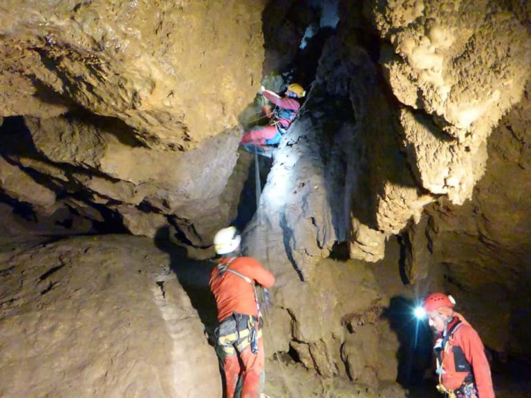 Take a Glimpse: The Truth About the Dangers of Caving - Enter the Caves